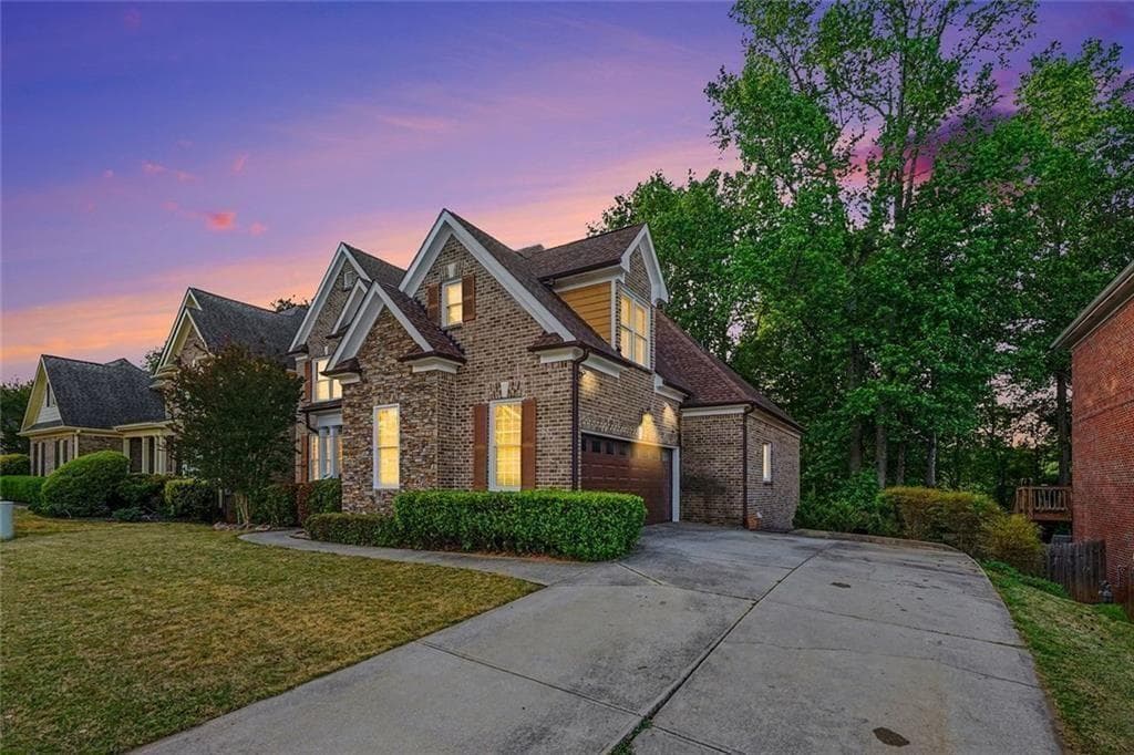 5 bedroom, 5 bathroom, 5,157 sq ft single family residence for sale at 913 Arbor Drive, Loganville, GA 30052 — photo 2