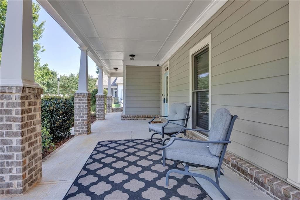 4 bedroom, 3 bathroom, 2,172 sq ft single family residence for sale at 5120 Arnold Street, Covington, GA 30014 — photo 5