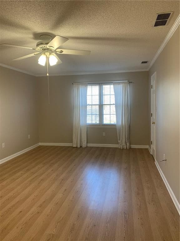 4 bedroom, 5 bathroom, 3,543 sq ft single family residence for rent at 240 W Huntington Road, Bogart, GA 30622 for $3,000 a month — photo 9