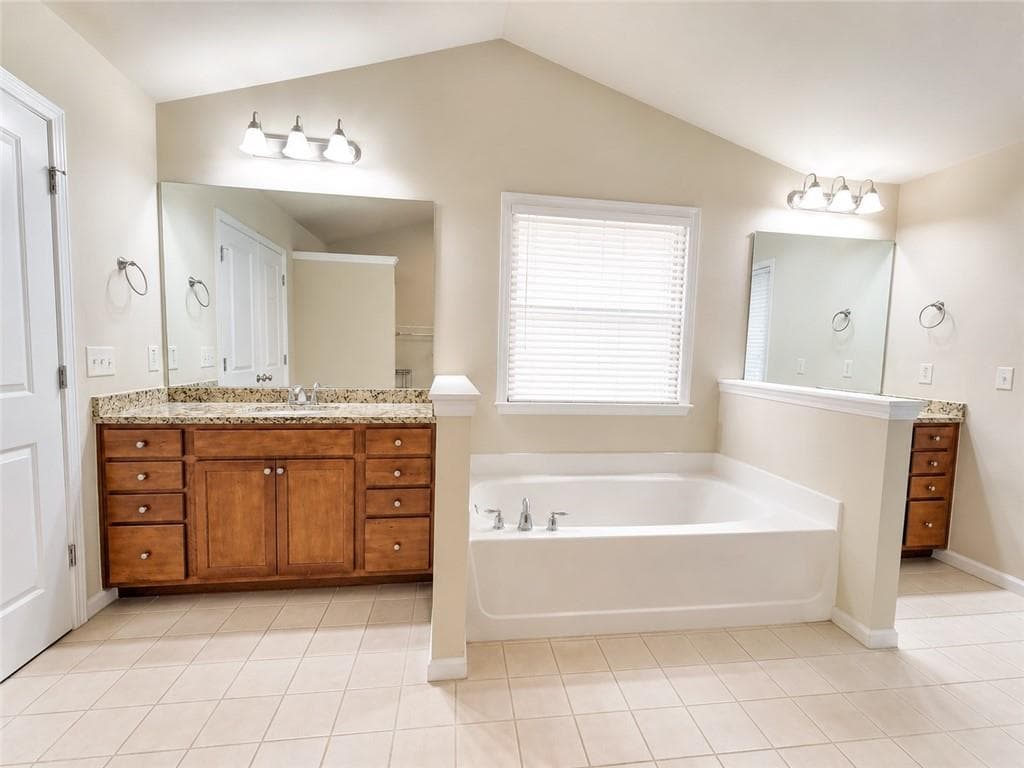 4 bedroom, 3 bathroom, 3,536 sq ft single family residence for sale at 3353 Bridge Walk Drive, Lawrenceville, GA 30044 — photo 10