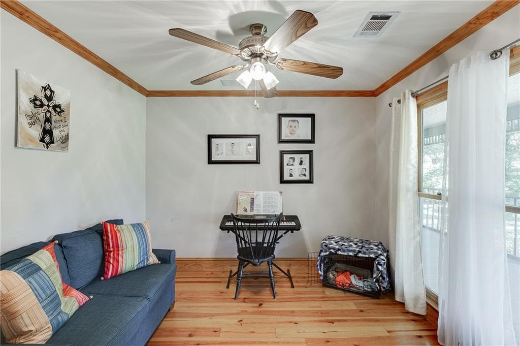3 bedroom, 3 bathroom, 3,438 sq ft single family residence for sale at 2720 Bay Ridge Drive, Loganville, GA 30052 — photo 6