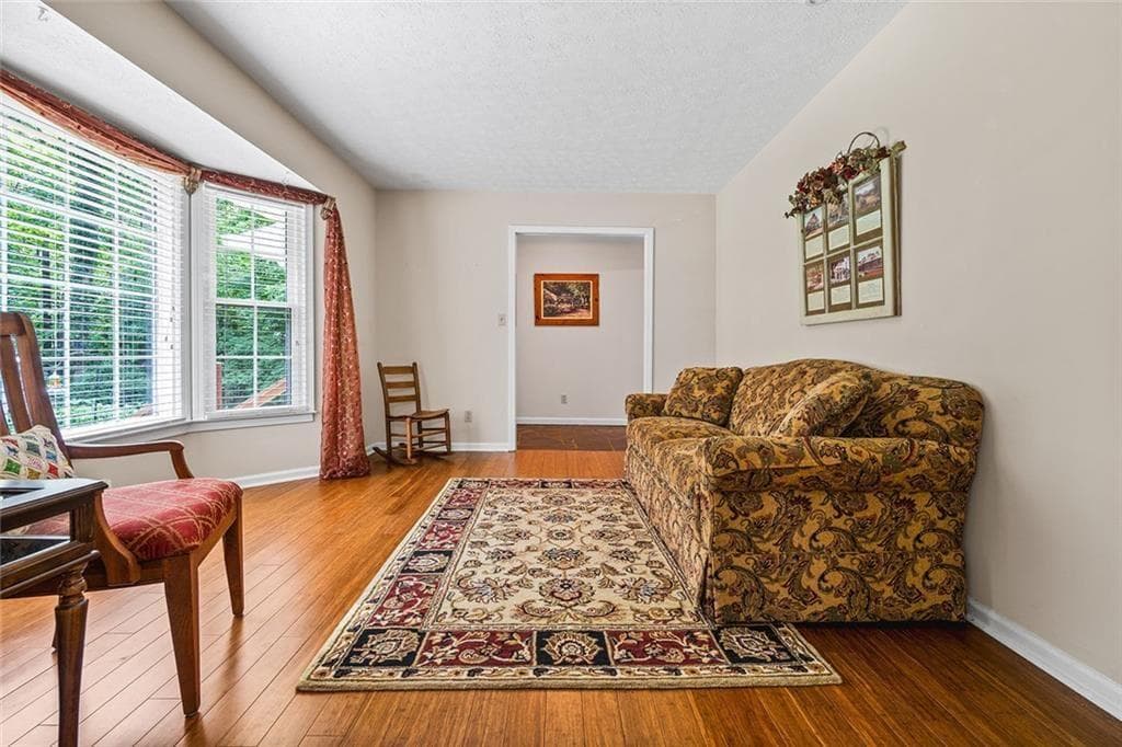 4 bedroom, 3 bathroom, 3,900 sq ft single family residence under contract at 2690 Hideaway Hills Lane, Powder Springs, GA 30127 — photo 7