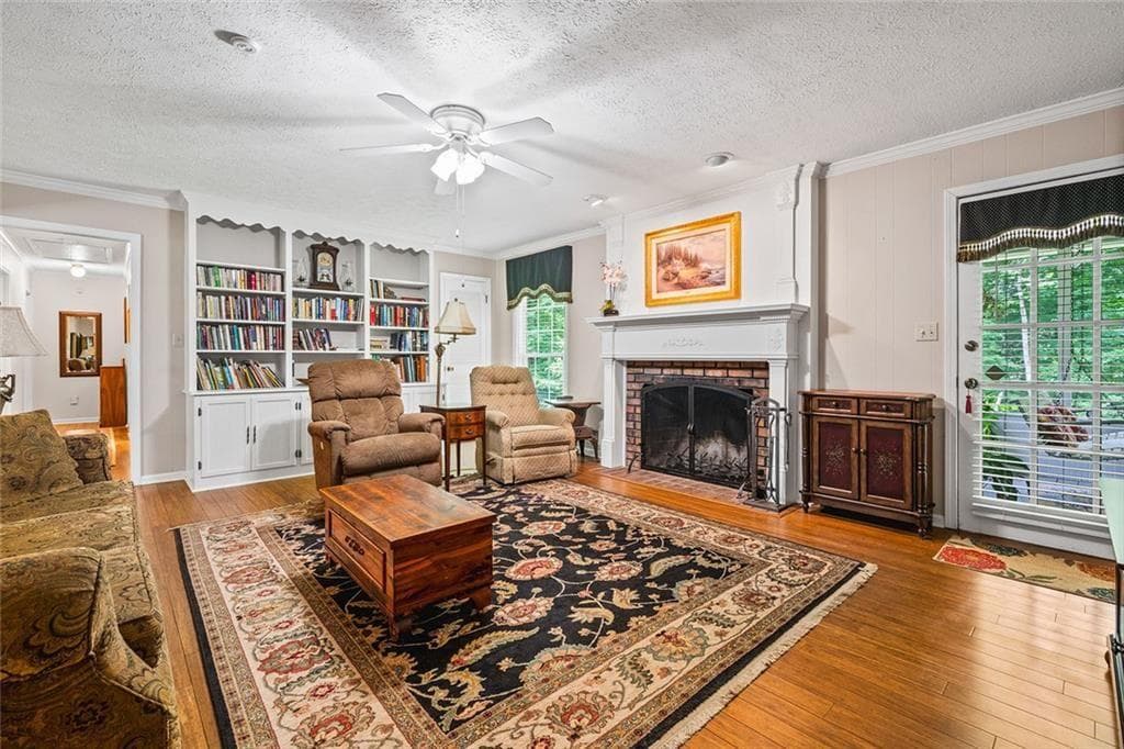 4 bedroom, 3 bathroom, 3,900 sq ft single family residence under contract at 2690 Hideaway Hills Lane, Powder Springs, GA 30127 — photo 10