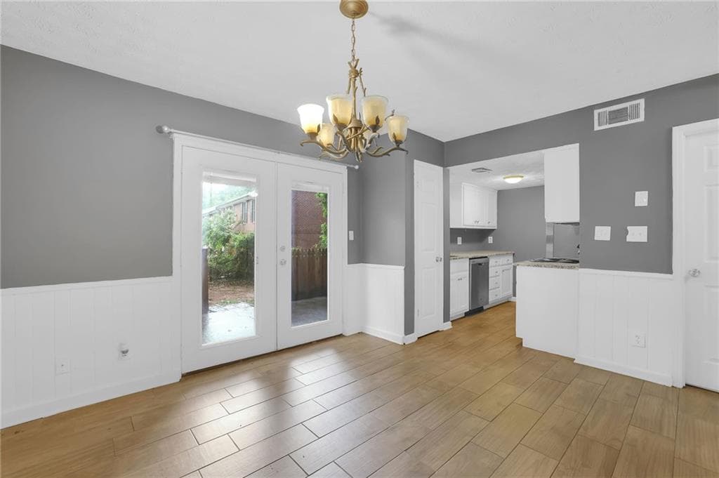 3 bedroom, 3 bathroom, 1,320 sq ft condominium for sale at 117 Northdale Place, Lawrenceville, GA 30046 — photo 8