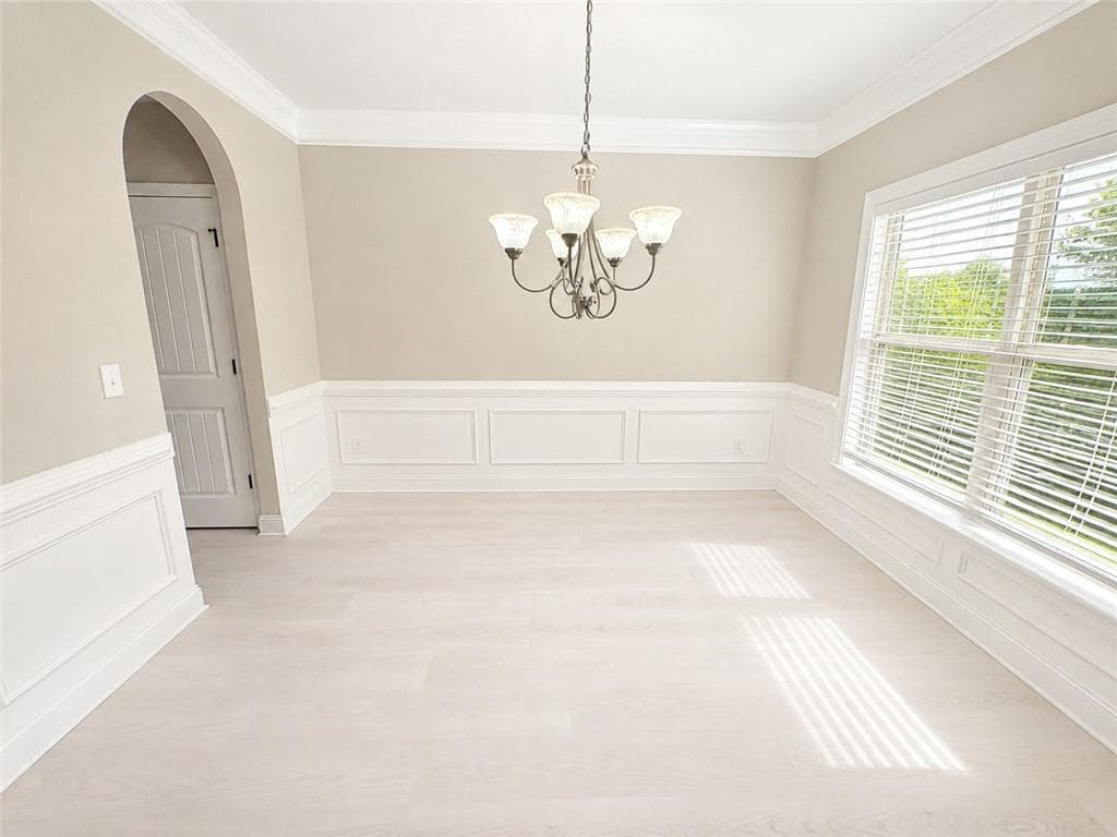 5 bedroom, 4 bathroom, 2,800 sq ft single family residence for rent at 901 Channel Drive, Lawrenceville, GA 30046 for $2,900 a month — photo 4