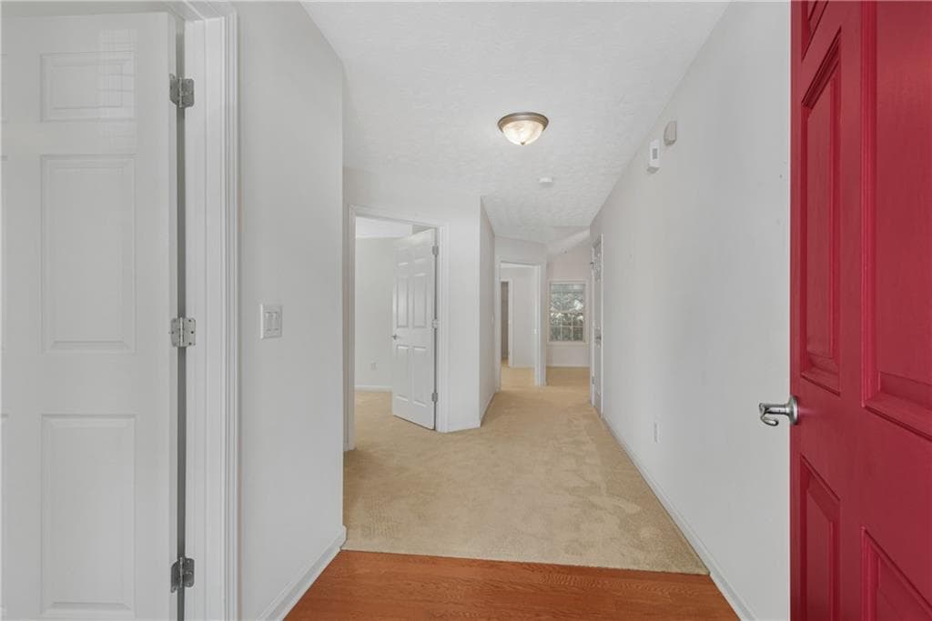 3 bedroom, 2 bathroom, 1,410 sq ft single family residence for sale at 28 Bramble Court, Jefferson, GA 30549 — photo 3