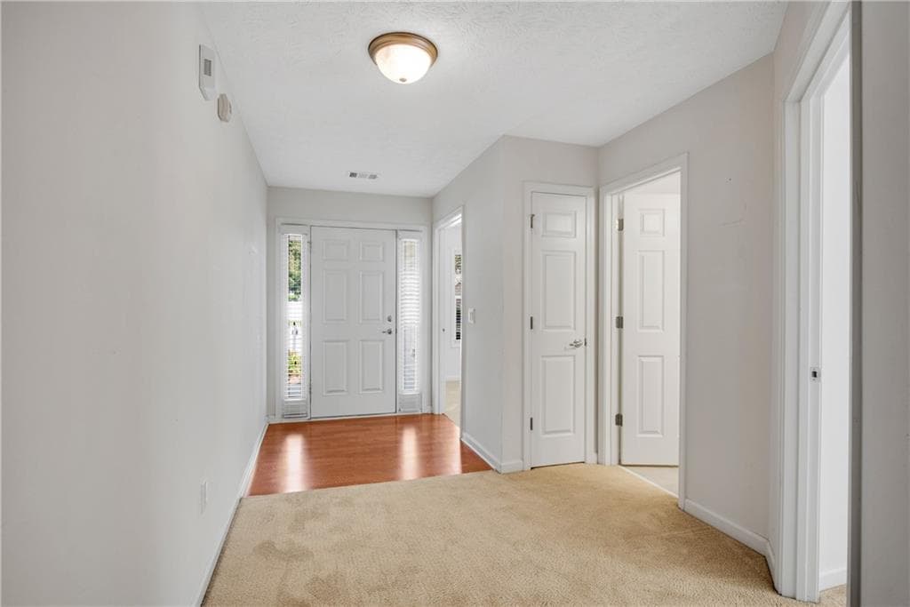 3 bedroom, 2 bathroom, 1,410 sq ft single family residence for sale at 28 Bramble Court, Jefferson, GA 30549 — photo 4