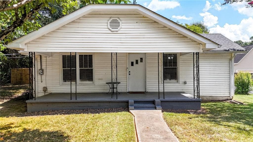 3 bedroom, 1 bathroom, 1,414 sq ft single family residence under contract at 107 Morgan Street, Rockmart, GA 30153 — photo 2