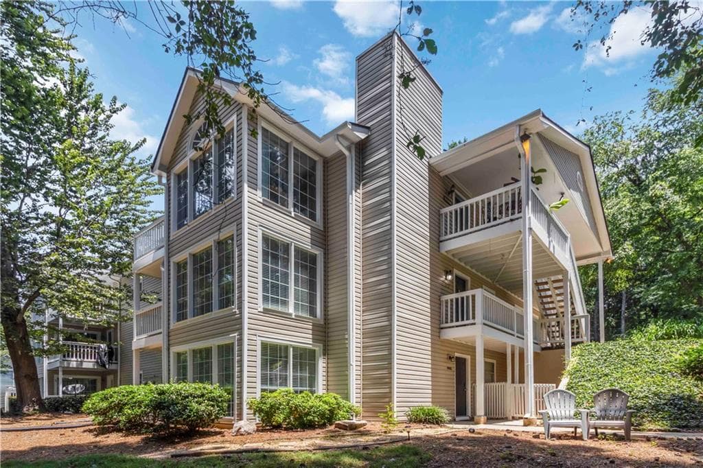 2 bedroom, 1 bathroom, 1,097 sq ft condominium for rent at 1901 Countryside Place, Smyrna, GA 30080 for $1,600 a month — photo 3