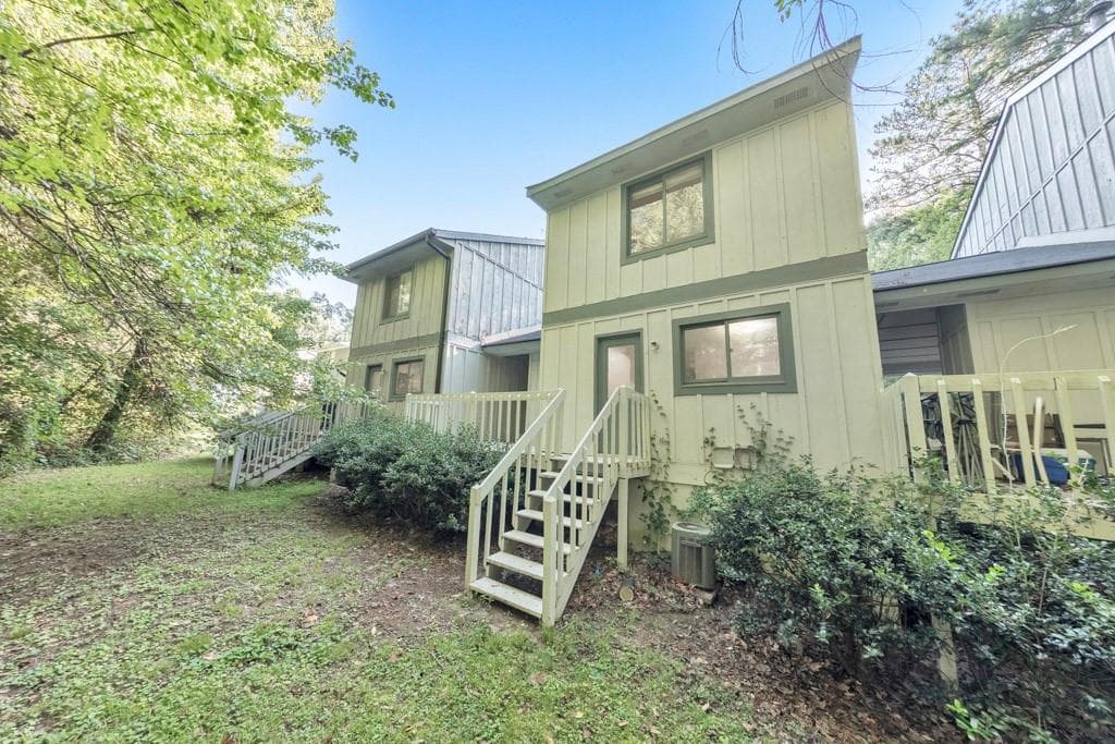 2 bedroom, 2 bathroom, 992 sq ft townhouse for sale at 875 Pastel Drive, Marietta, GA 30008 — photo 7