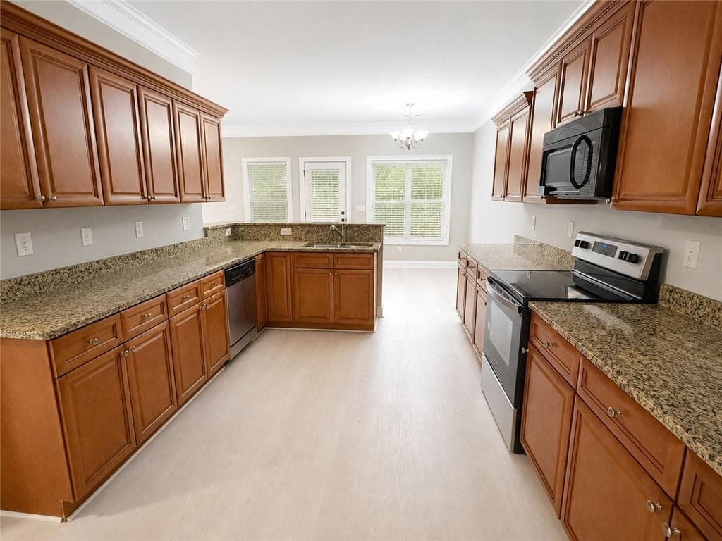 5 bedroom, 4 bathroom, 2,800 sq ft single family residence for rent at 901 Channel Drive, Lawrenceville, GA 30046 for $2,900 a month — photo 5