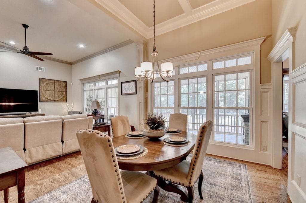 5 bedroom, 5 bathroom, 3,984 sq ft single family residence under contract at 4025 Tanners Mill Road, Braselton, GA 30517 — photo 10