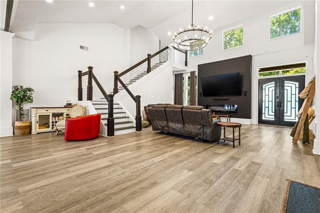 7 bedroom, 5 bathroom, 6,500 sq ft single family residence for sale at 6409 Snelling Mill Road, Flowery Branch, GA 30542 — photo 4