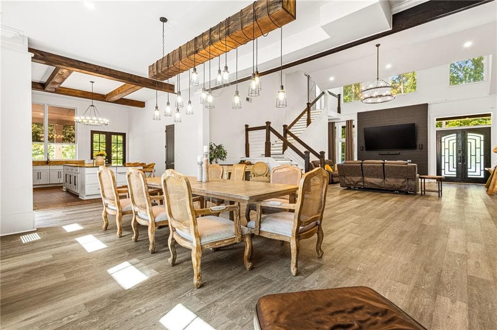 7 bedroom, 5 bathroom, 6,500 sq ft single family residence for sale at 6409 Snelling Mill Road, Flowery Branch, GA 30542 — photo 6