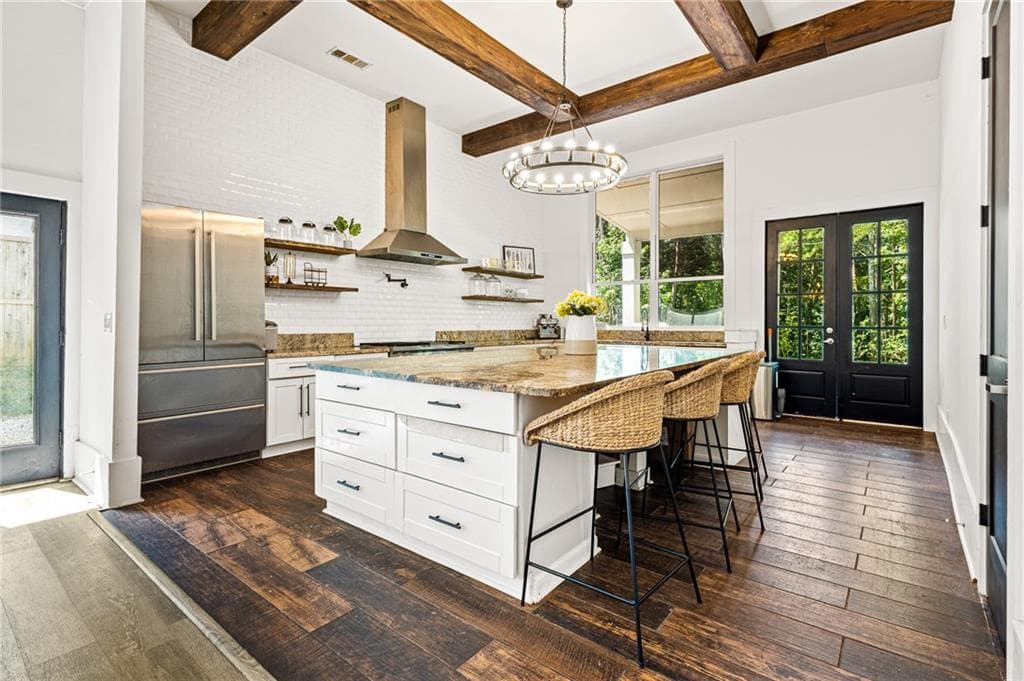 7 bedroom, 5 bathroom, 6,500 sq ft single family residence for sale at 6409 Snelling Mill Road, Flowery Branch, GA 30542 — photo 9