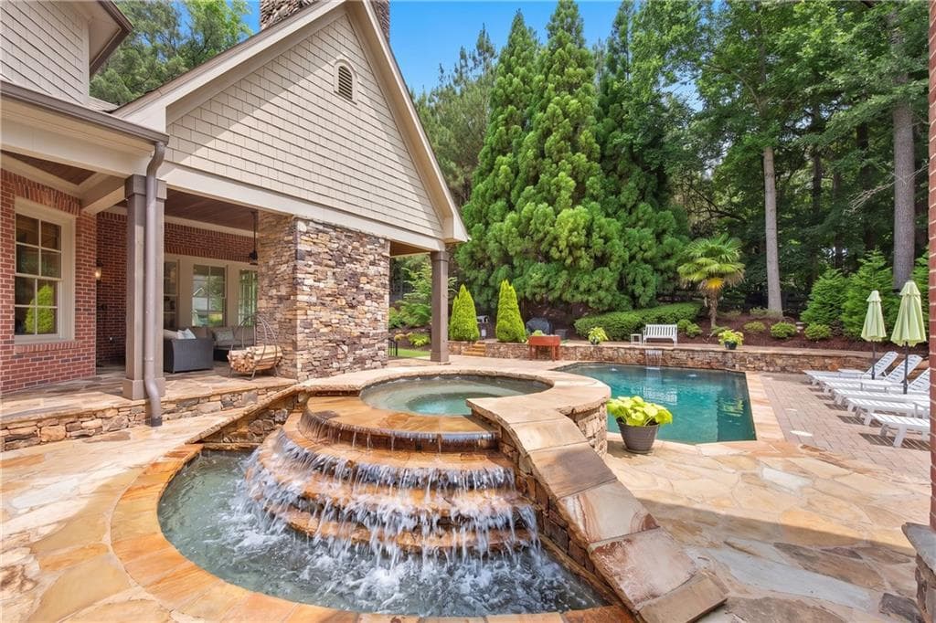 6 bedroom, 7 bathroom, 9,276 sq ft single family residence for sale at 13942 Tree Loft Road, Milton, GA 30004 — photo 3