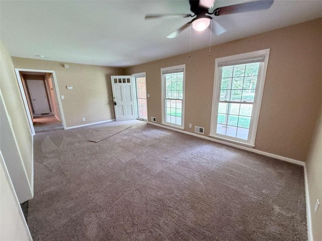 3 bedroom, 2 bathroom, 1,909 sq ft single family residence for sale at 1571 Ebenezer Road, Conyers, GA 30094 — photo 7