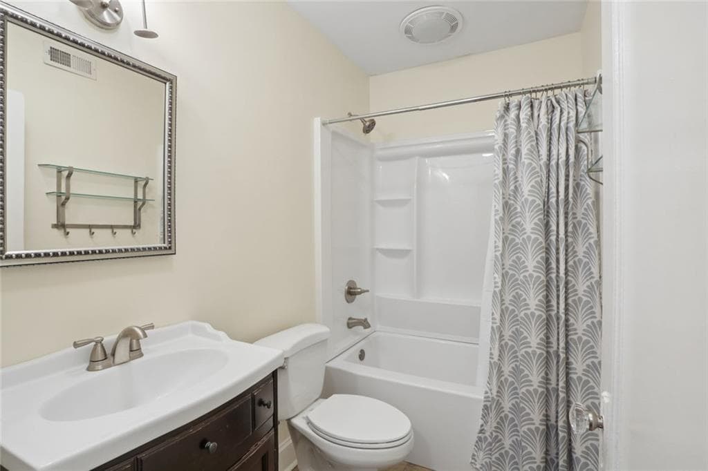 3 bedroom, 1 bathroom, 1,486 sq ft single family residence for rent at 266 Midvale Drive, Atlanta, GA 30342 for $2,900 a month — photo 10