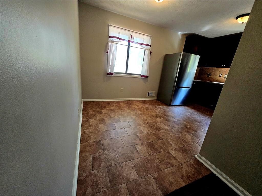 4 bedroom, 2 bathroom, 1,780 sq ft single family residence for rent at 2982 Hillwood Drive, Lawrenceville, GA 30044 for $2,189 a month — photo 5