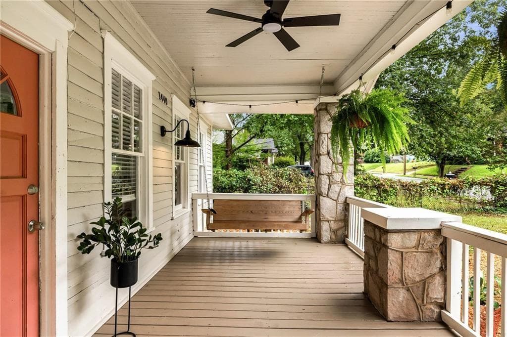 duplex under contract at 1440 Hartford Avenue, Atlanta, GA 30310 — photo 2