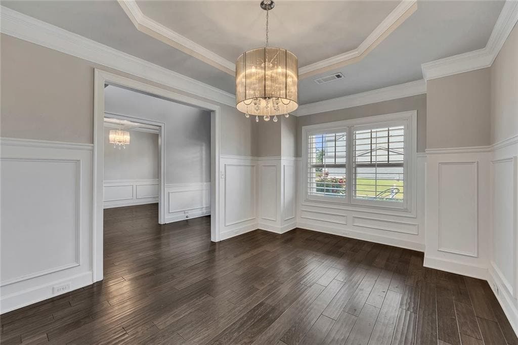 7 bedroom, 5 bathroom, 4,746 sq ft single family residence for sale at 142 Madison Street, Canton, GA 30115 — photo 8