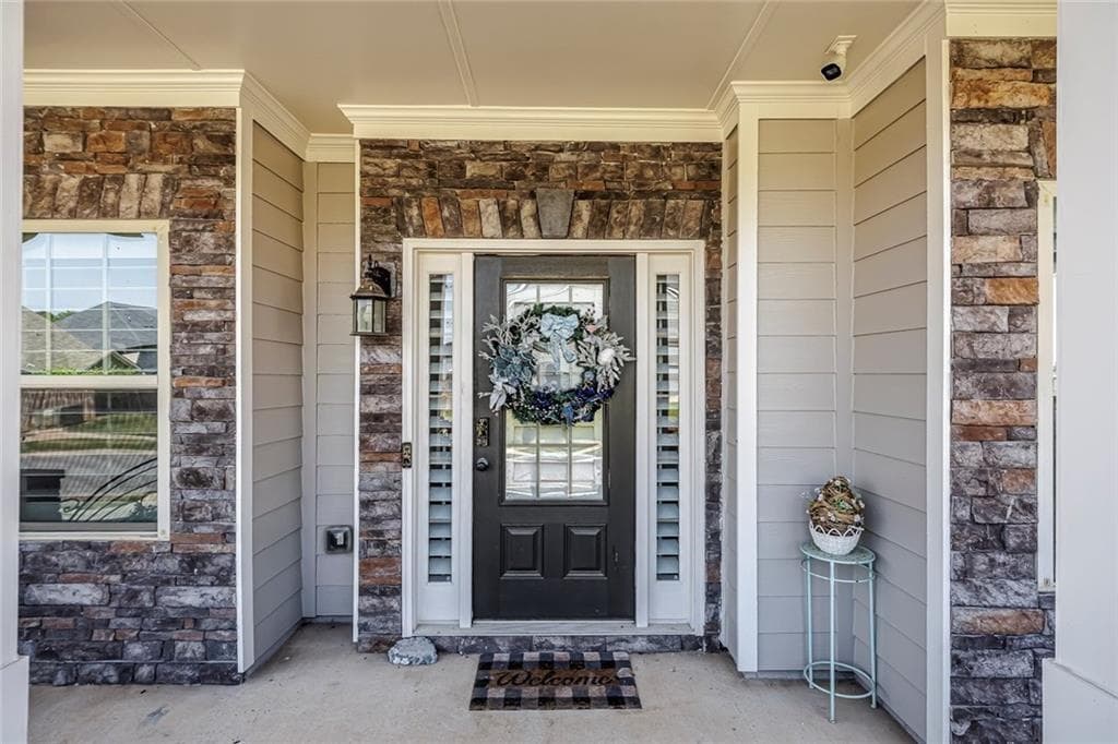 7 bedroom, 5 bathroom, 4,746 sq ft single family residence for sale at 142 Madison Street, Canton, GA 30115 — photo 3