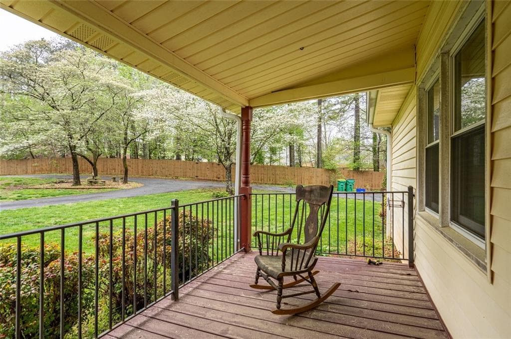 2 bedroom, 2 bathroom, 1,680 sq ft single family residence for rent at 465 Dobbs Road A, Woodstock, GA 30188 for $2,400 a month — photo 2