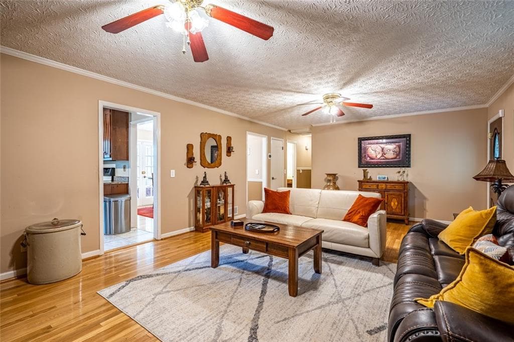 2 bedroom, 2 bathroom, 1,680 sq ft single family residence for rent at 465 Dobbs Road A, Woodstock, GA 30188 for $2,400 a month — photo 10