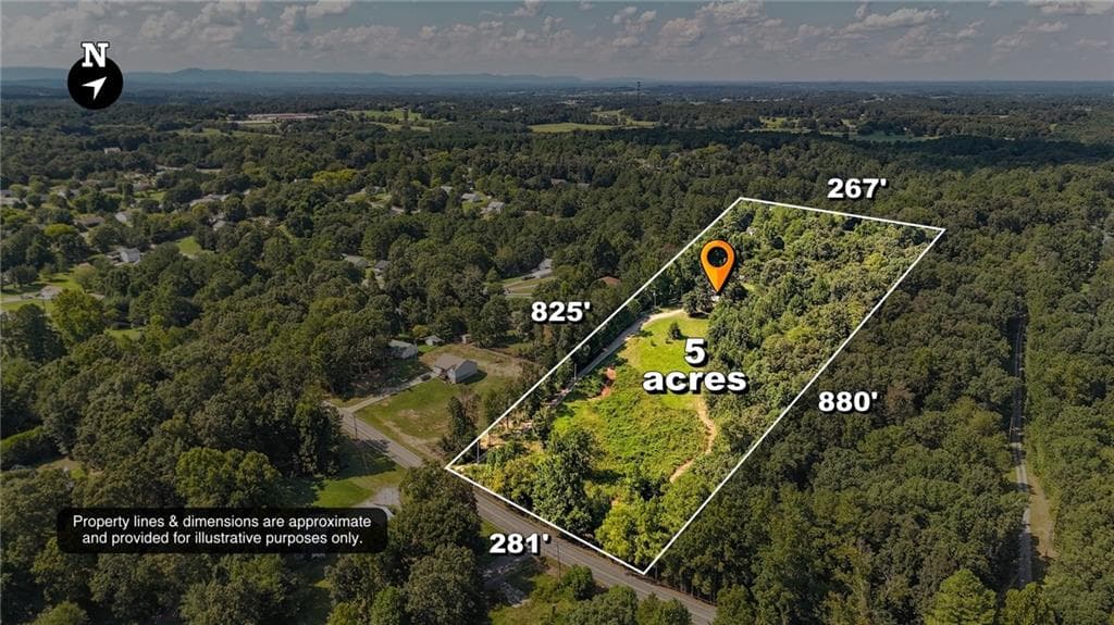 4 bedroom, 2 bathroom, 1,404 sq ft single family residence for sale at 4382 Dews Pond Road, Calhoun, GA 30701 — photo 1 of 32