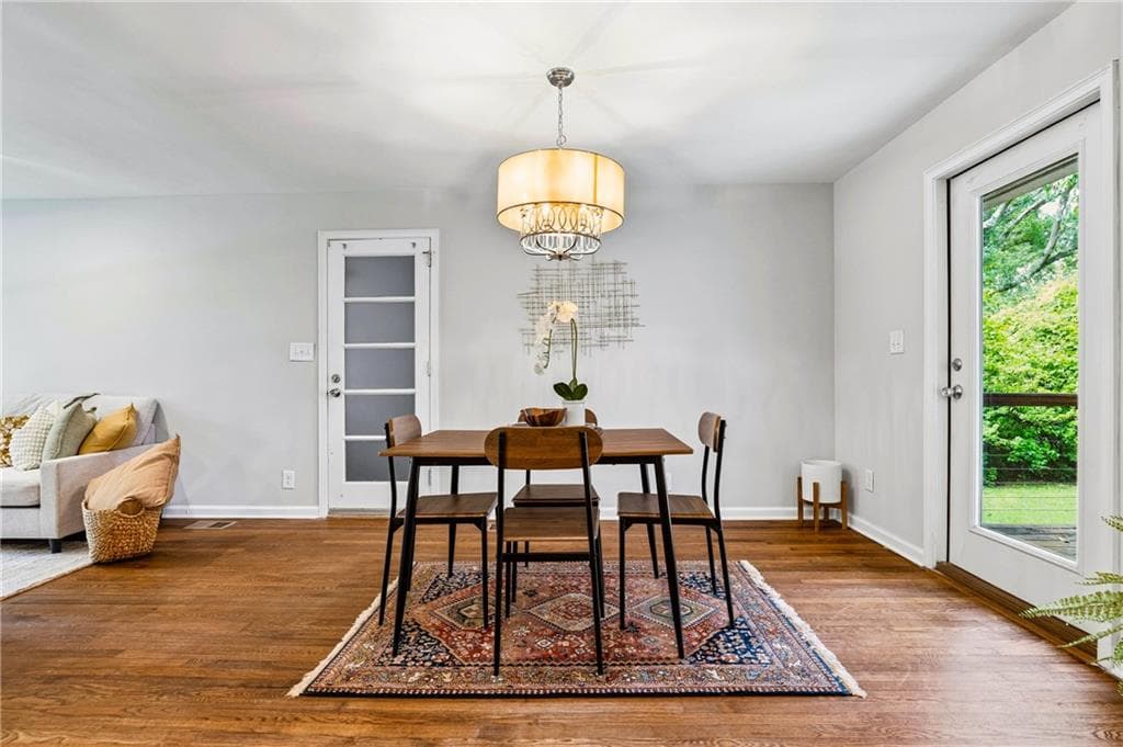 3 bedroom, 2 bathroom, 1,320 sq ft single family residence for rent at 2670 Woodridge Drive, Decatur, GA 30033 for $2,700 a month — photo 8