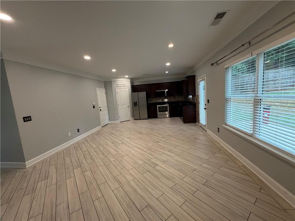 4 bedroom, 3 bathroom, 1,645 sq ft single family residence for rent at 1519 Swamp Cabbage Drive, Lawrenceville, GA 30045 for $2,500 a month — photo 10