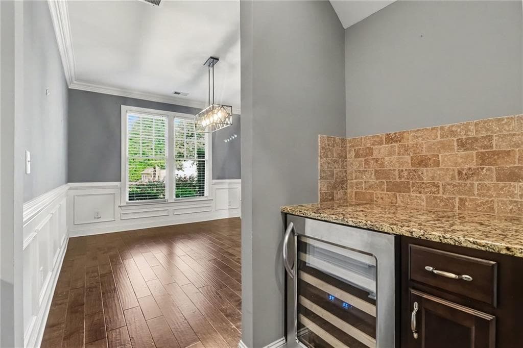 5 bedroom, 4 bathroom, 3,829 sq ft single family residence for sale at 4170 Williams Point Drive, Cumming, GA 30028 — photo 9