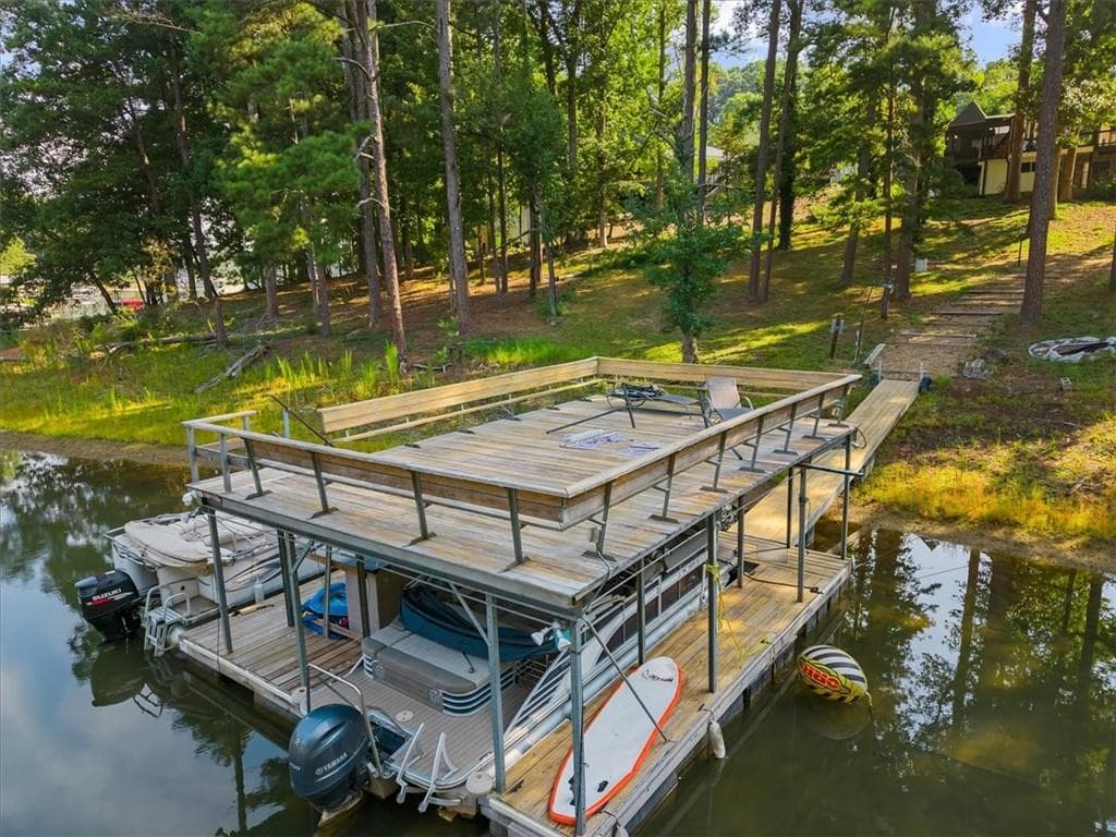 4 bedroom, 4 bathroom, 2,004 sq ft single family residence for sale at 5823 Lakeshore Drive, Buford, GA 30518 — photo 2