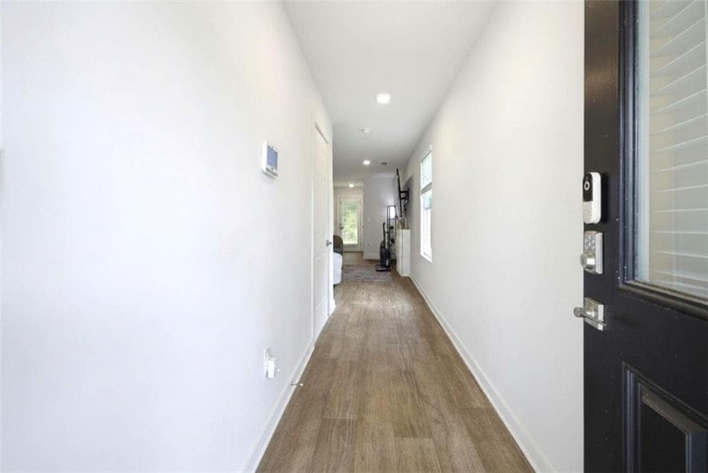 3 bedroom, 3 bathroom, 1,600 sq ft single family residence for sale at 3274 Stonewall Lane, South Fulton, GA 30349 — photo 5