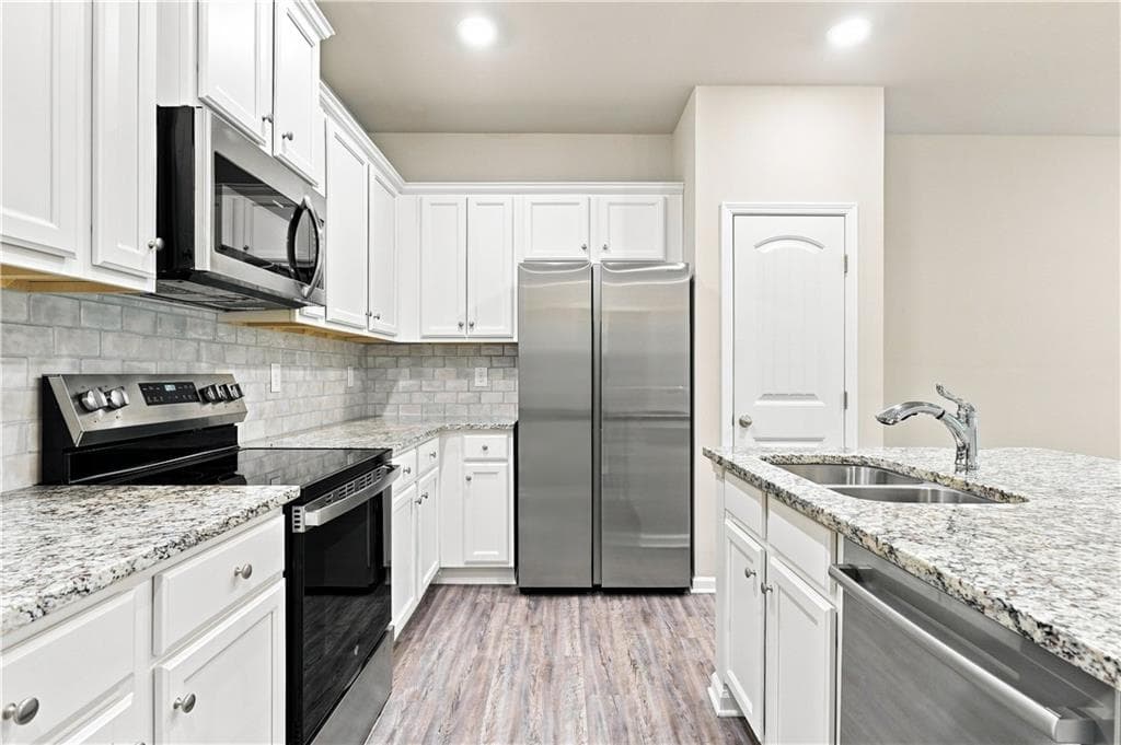 2 bedroom, 2 bathroom, 1,357 sq ft townhouse under contract at 94 Sanctuary Place, Jasper, GA 30143 — photo 4