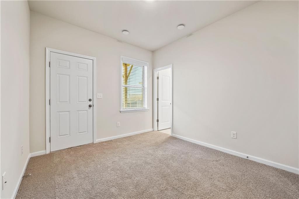 3 bedroom, 4 bathroom, 2,201 sq ft townhouse for rent at 135 Matson Run, Mableton, GA 30126 for $3,000 a month — photo 4