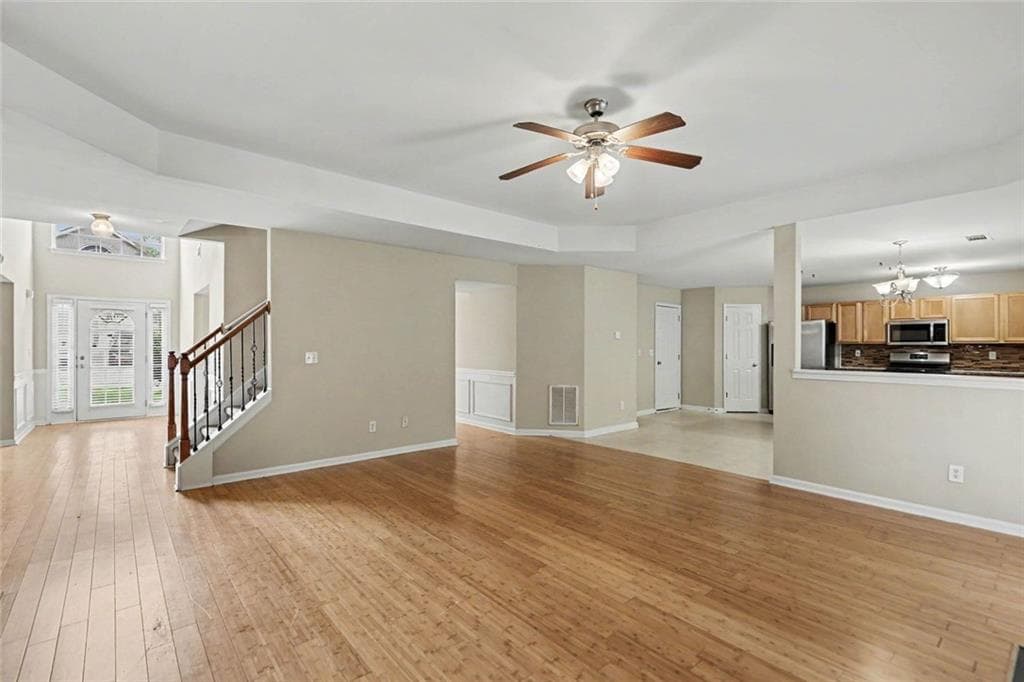 5 bedroom, 3 bathroom, 3,268 sq ft single family residence for sale at 579 Ironstone Drive, Fairburn, GA 30213 — photo 8