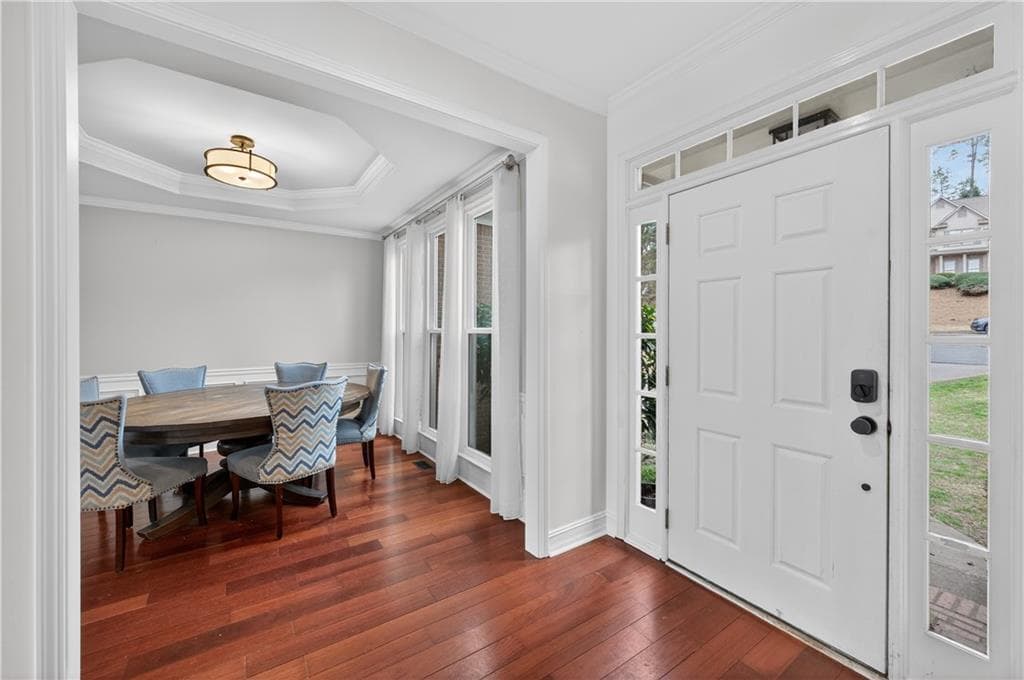 6 bedroom, 4 bathroom, 3,601 sq ft single family residence for sale at 2281 Barrett Drive, Cumming, GA 30040 — photo 3