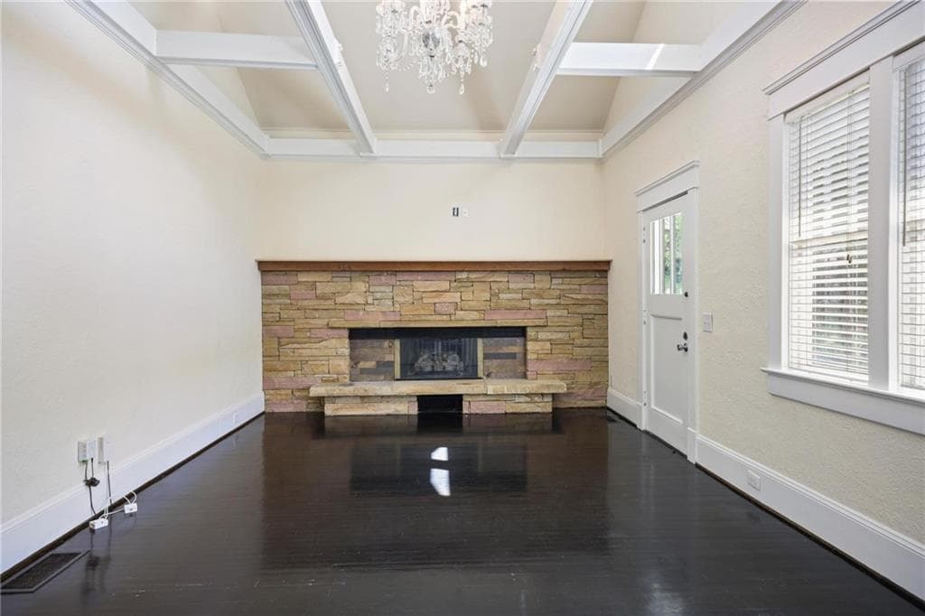 3 bedroom, 2 bathroom, 2,000 sq ft single family residence for rent at 26 Highland Drive, Atlanta, GA 30305 for $4,000 a month — photo 5