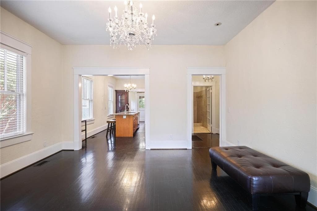3 bedroom, 2 bathroom, 2,000 sq ft single family residence for rent at 26 Highland Drive, Atlanta, GA 30305 for $4,000 a month — photo 7