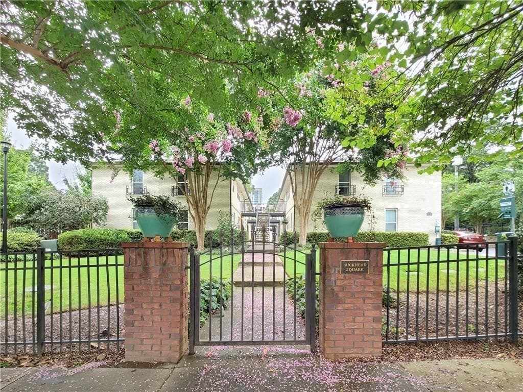 1 bedroom, 1 bathroom condominium for rent at 48 Peachtree Avenue 324, Atlanta, GA 30305 for $1,400 a month — photo 2