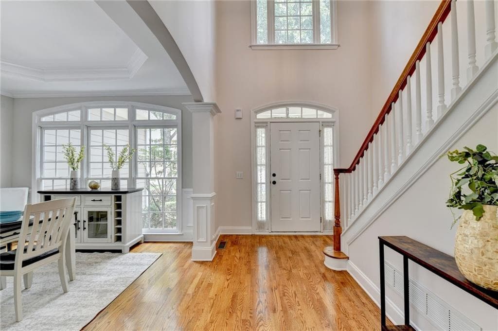 5 bedroom, 4 bathroom, 4,018 sq ft single family residence for sale at 455 Hillcrest View Drive, Suwanee, GA 30024 — photo 4