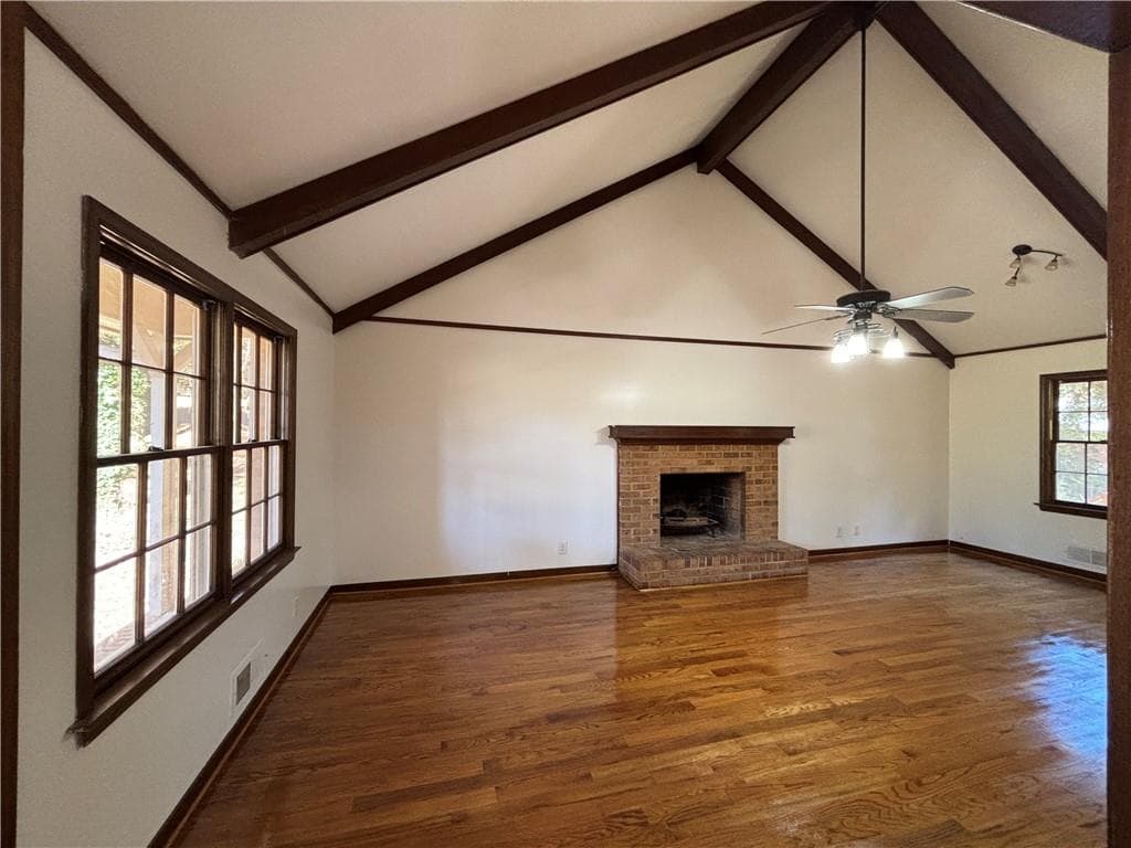 4 bedroom, 3 bathroom, 2,186 sq ft single family residence for sale at 676 Killian Hill Road, Lilburn, GA 30047 — photo 4