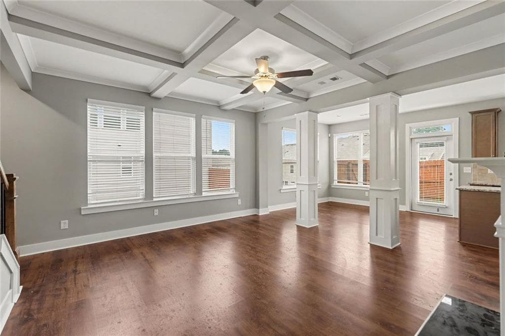 3 bedroom, 3 bathroom, 2,024 sq ft townhouse for sale at 7666 Squire Court, Fairburn, GA 30213 — photo 5