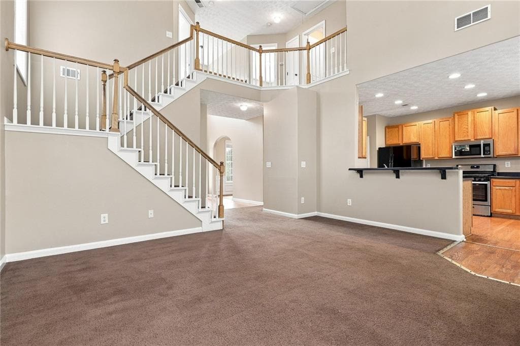 4 bedroom, 3 bathroom, 2,142 sq ft single family residence for rent at 75 Greenland Drive, Mcdonough, GA 30253 for $2,270 a month — photo 3