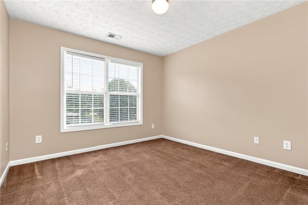 4 bedroom, 3 bathroom, 2,142 sq ft single family residence for rent at 75 Greenland Drive, Mcdonough, GA 30253 for $2,270 a month — photo 9