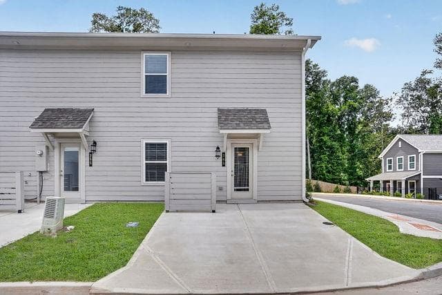 3 bedroom, 3 bathroom, 1,324 sq ft townhouse for sale at 265 Maddux Street LOT 17, Fayetteville, GA 30214 — photo 3