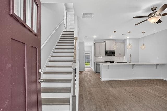 3 bedroom, 3 bathroom, 1,324 sq ft townhouse for sale at 265 Maddux Street LOT 17, Fayetteville, GA 30214 — photo 4
