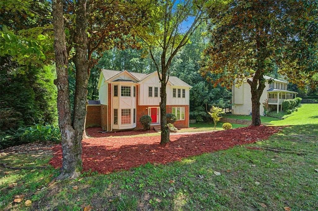 4 bedroom, 3 bathroom, 2,228 sq ft single family residence for rent at 3947 Camrose Place, Marietta, GA 30062 for $2,700 a month — photo 4
