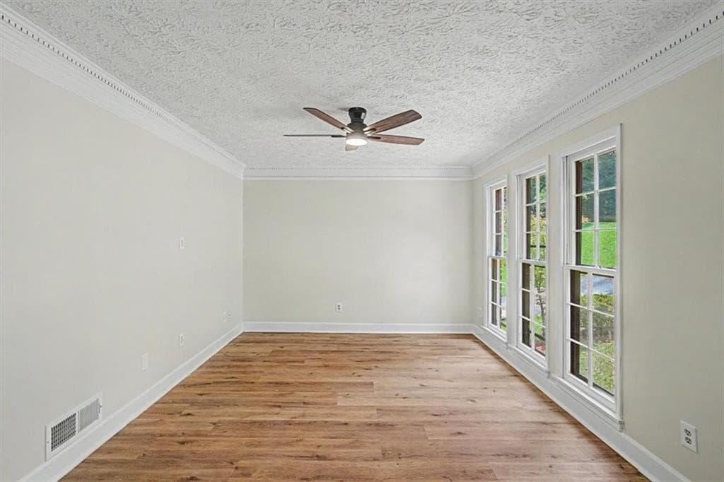 4 bedroom, 3 bathroom, 2,228 sq ft single family residence for rent at 3947 Camrose Place, Marietta, GA 30062 for $2,700 a month — photo 9